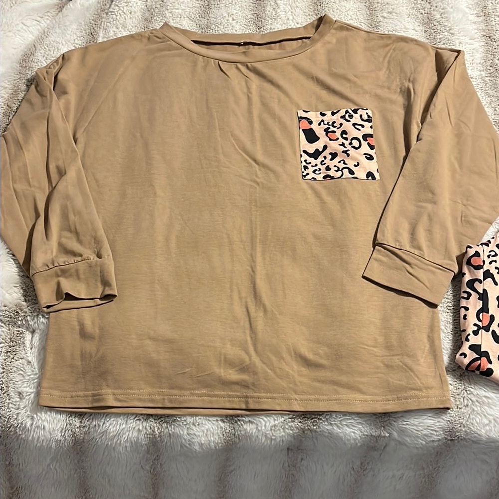Pajama set, leisure set size medium nwot